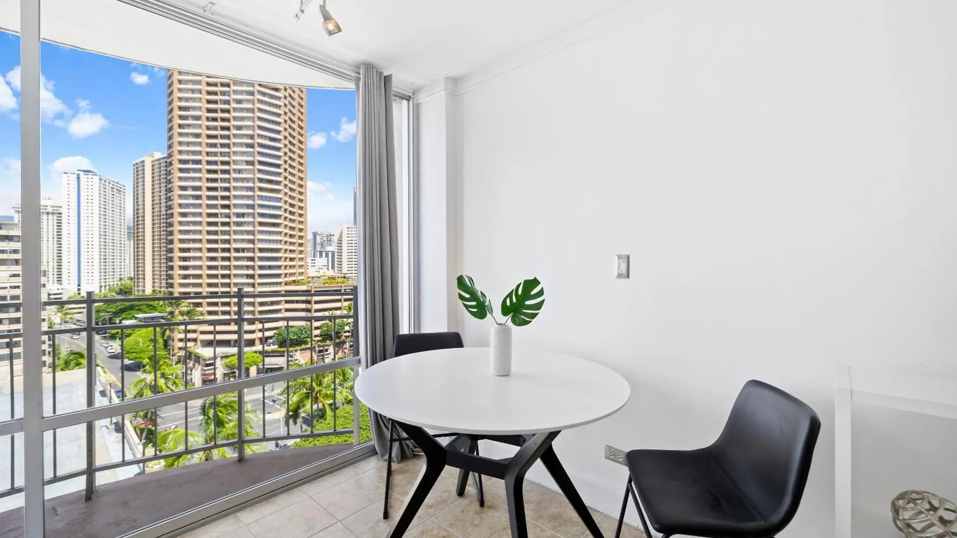Ilikai Marina Condos هونولولو